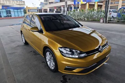 Volkswagen Golf 2019, 114300 км, за 64900.21 CNY