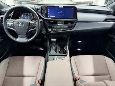 Lexus ES 2024, 24000 км, за 191800 CNY - фото 7