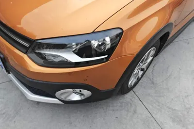 Volkswagen Polo 2018, 44800 км, за 52595.89 CNY - фото 9