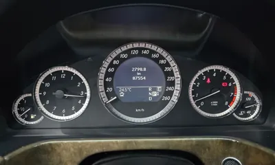 Mercedes-Benz E-Class 2011, 87554 км, за 7500000 KRW - фото 8
