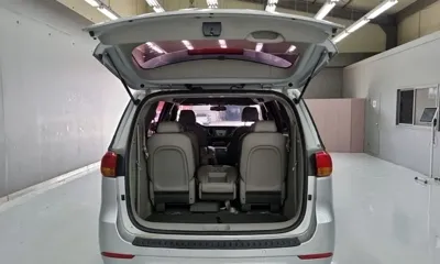 Kia Canival 2015, 126767 км, за 7500000 KRW - фото 14