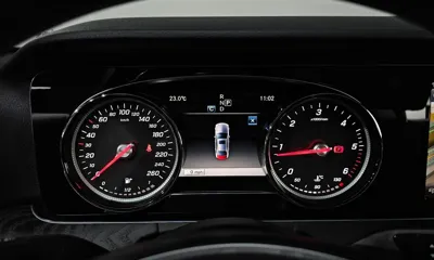 Mercedes-Benz E-Class 2018, 131743 км, за 19900000 KRW - фото 8