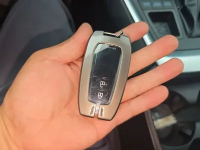 Toyota RAV4 2023, 26300 км, за 128100 CNY - фото 9