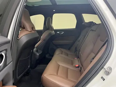 Volvo XC60 2024, 35800 км, за 185000 CNY - фото 9