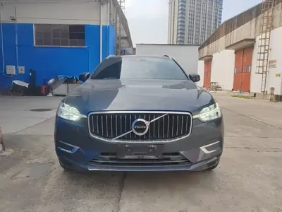 Volvo XC60 2021, 102600 км, за 111300 CNY