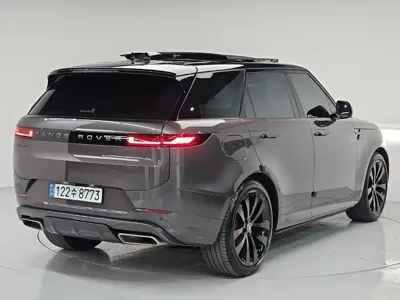 Land Rover Range Rover Sport 2025, 29950 км, за 145900000 KRW