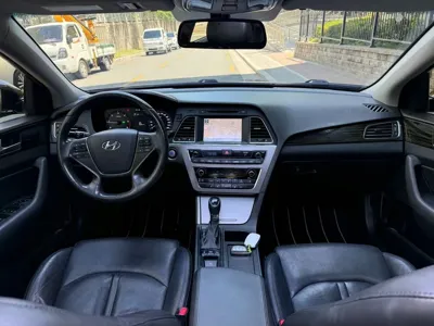 Hyundai Sonata 2016, 192521 км, за 6500000 KRW - фото 7