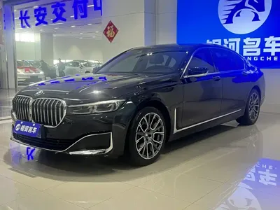 BMW 7 Series · 2021 год