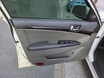 Hyundai Sonata 2008, 218500 км, за 2350000 KRW - фото 5