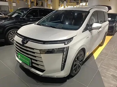 GAC Motor 传祺E8 PHEV · 2024 год