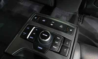 Hyundai Genesis 2016, 159344 км, за 8900000 KRW - фото 17