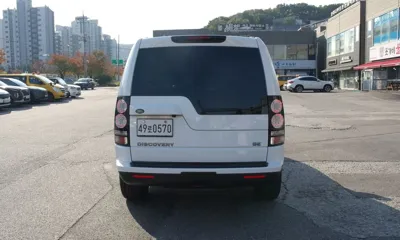 Land Rover Discovery 2016, 66000 км, за 28900000 KRW