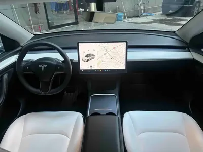Tesla Model Y 2021, 75500 км, за 150800 CNY - фото 7