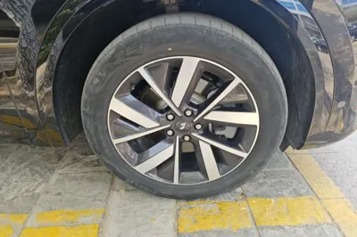 Li Auto L7 2023, 35600 км, за 207854.71 CNY - фото 8