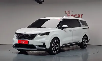 Kia Canival · 2021 год