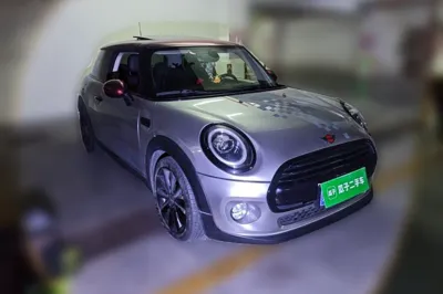 MINI MINI 2018, 40500 км, за 89012.61 CNY