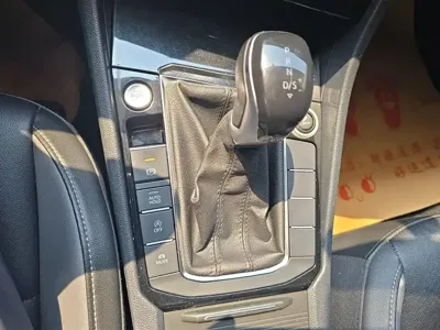 Volkswagen Sagitar 2019, 91600 км, за 53800 CNY - фото 16