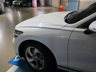 Genesis GV70 2025, 12000 км, за 36130000 KRW