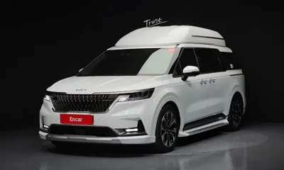 Kia Canival · 2023 год