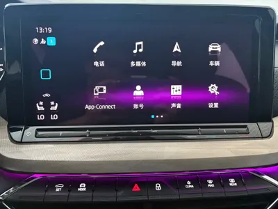Skoda Octavia 2022, 30000 км, за 152800 CNY - фото 14