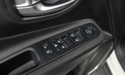 Jeep Renegade 2020, 75791 км, за 15390000 KRW - фото 27