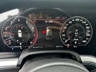 Volkswagen Touareg 2022, 86000 км, за 249000 CNY - фото 22