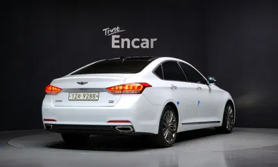 Hyundai Genesis 2015, 217844 км, за 10900000 KRW
