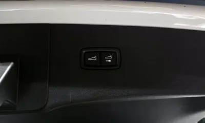 Porsche Cayenne 2023, 19233 км, за 108990000 KRW - фото 20