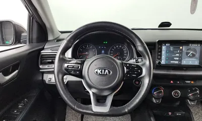 Kia Stonic 2018, 61411 км, за 11700000 KRW - фото 14