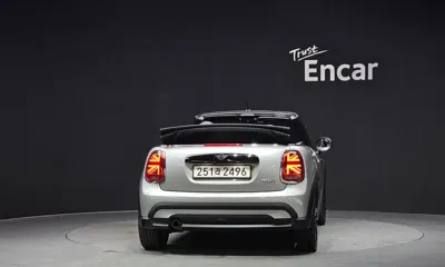 MINI Cooper Convertible 2024, 61321 км, за 26500000 KRW