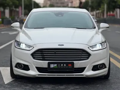 Ford Mondeo 2015, 70000 км, за 29800 CNY