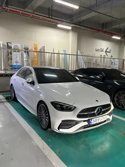 Mercedes-Benz C-Class 2023, 30000 км, за 51470000 KRW