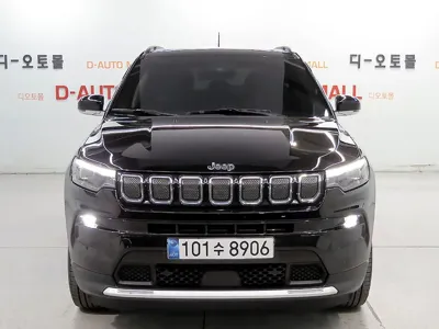 Jeep Compass 2022, 69823 км, за 19300000 KRW
