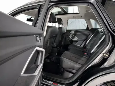 Audi Q3 2021, 38000 км, за 143800 CNY - фото 11
