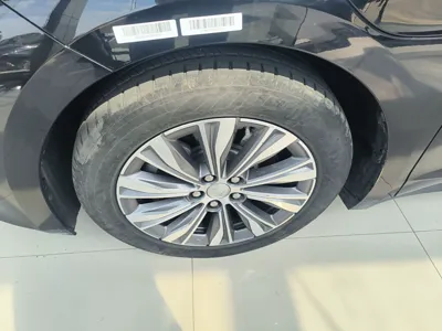 Hongqi E-QM5 2024, 12600 км, за 99053.21 CNY - фото 8