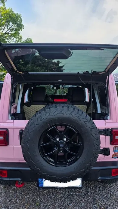 Jeep Wrangler 2024, 16200 км, за 65000000 KRW