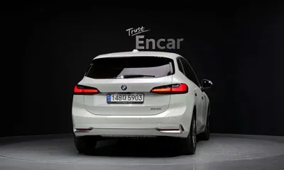 BMW 2-Series 2024, 9043 км, за 34500000 KRW