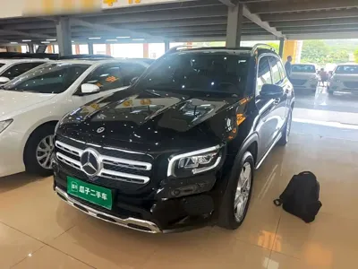 Mercedes-Benz GLB · 2022 год