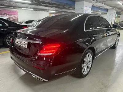 Mercedes-Benz E-Class 2019, 125000 км, за 24000000 KRW