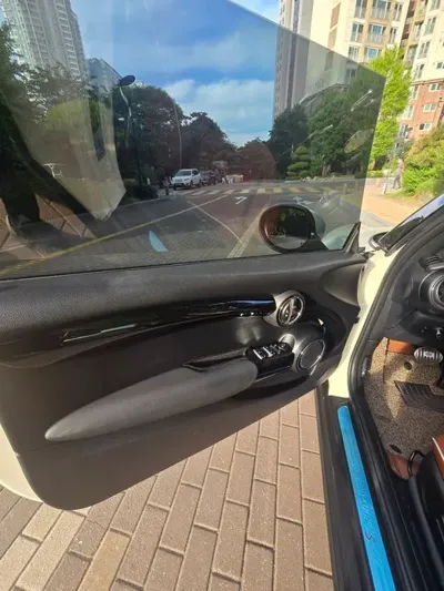 MINI Cooper Convertible 2019, 54600 км, за 21000000 KRW - фото 9