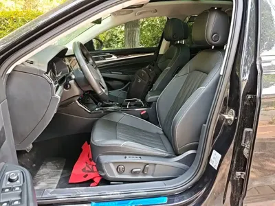Volkswagen Passat 2022, 73700 км, за 109600 CNY - фото 15