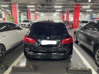 BMW 2-Series 2017, 75500 км, за 12500000 KRW