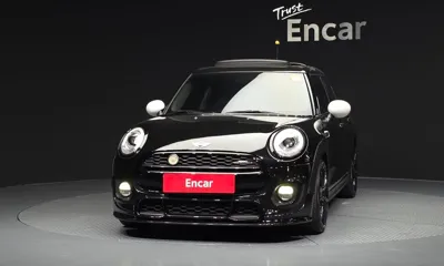 MINI Cooper 2017, 84108 км, за 12500000 KRW