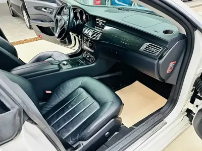 Mercedes-Benz CLS 2014, 70000 км, за 89800 CNY - фото 14