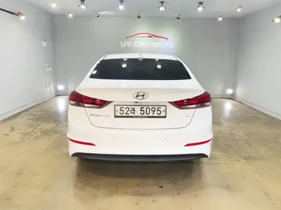 Hyundai Avante 2018, 77783 км, за 9300000 KRW