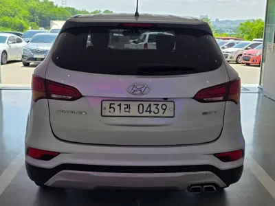 Hyundai Santafe 2016, 123000 км, за 11500000 KRW
