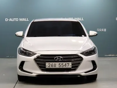 Hyundai Avante 2017, 101815 км, за 99990000 KRW