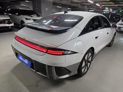 Hyundai Ioniq6 2023, 10479 км, за 19460000 KRW