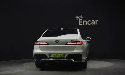 BMW 7-Series 2025, 9142 км, за 123000000 KRW