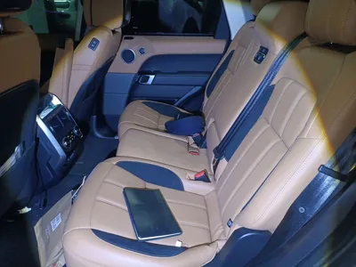 Land Rover Range Rover Sport 2022, 42100 км, за 476125.96 CNY - фото 18